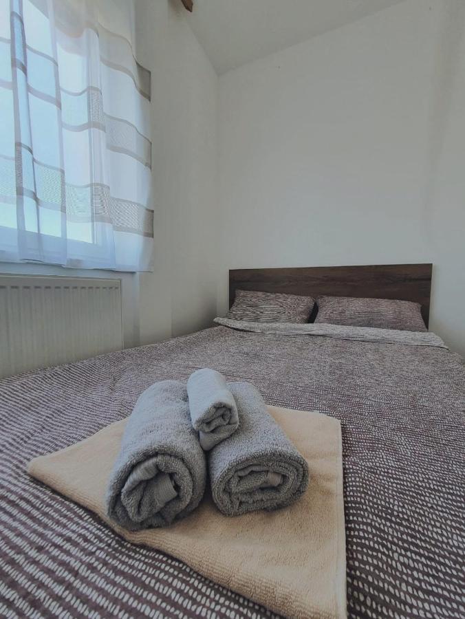 Zara 1 Apartman Bijeljina Exterior foto